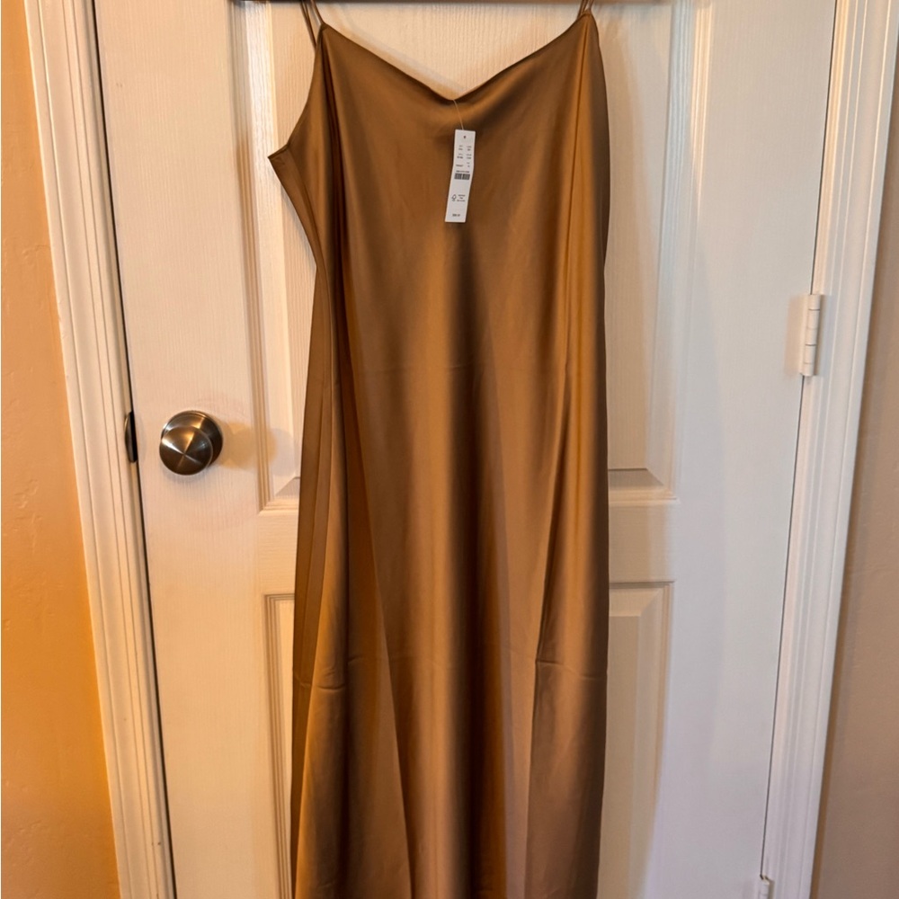 Elegant J CREW Tan Slip Dress       Brand New